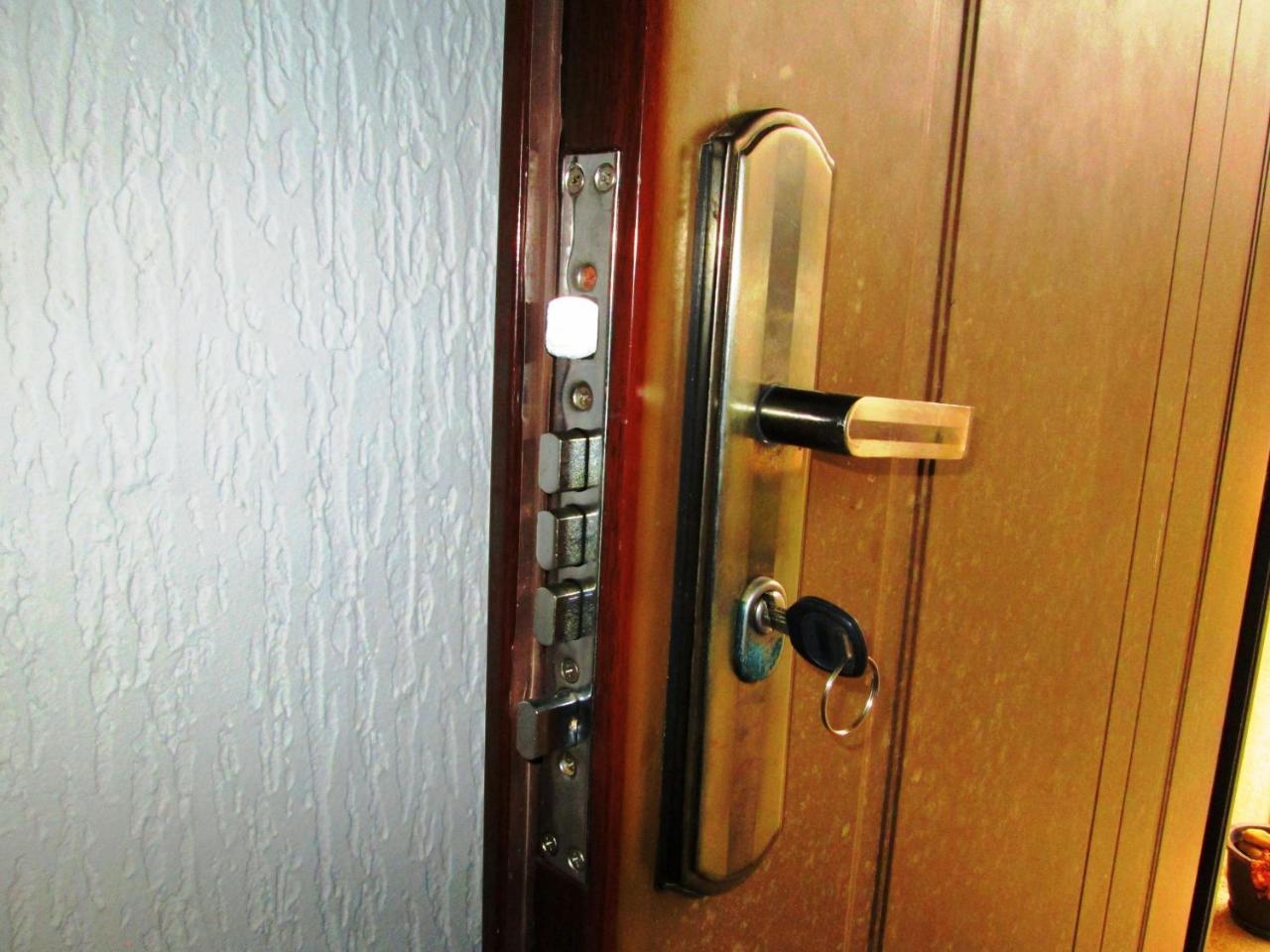 Nis Apartman Extérieur photo